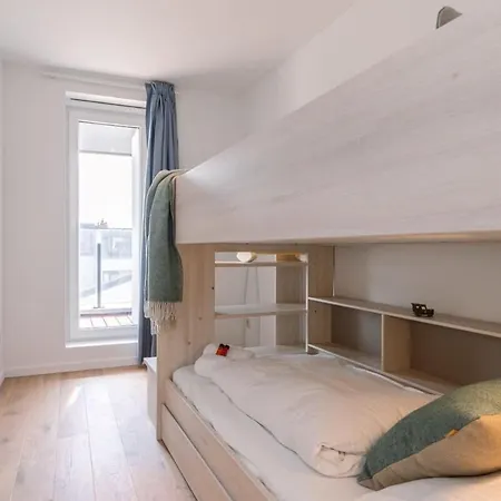 Sunny With Large Terraces And Parking *